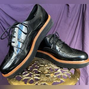 Clarks Artisan
Women's Teadale Maira Platform Oxfords